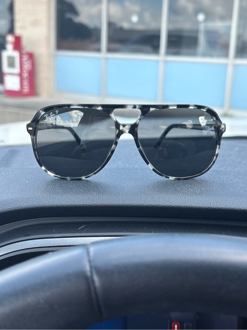 Ray-Ban Tortoiseshell Pattern Aviator Sunglasses with Black Lenses